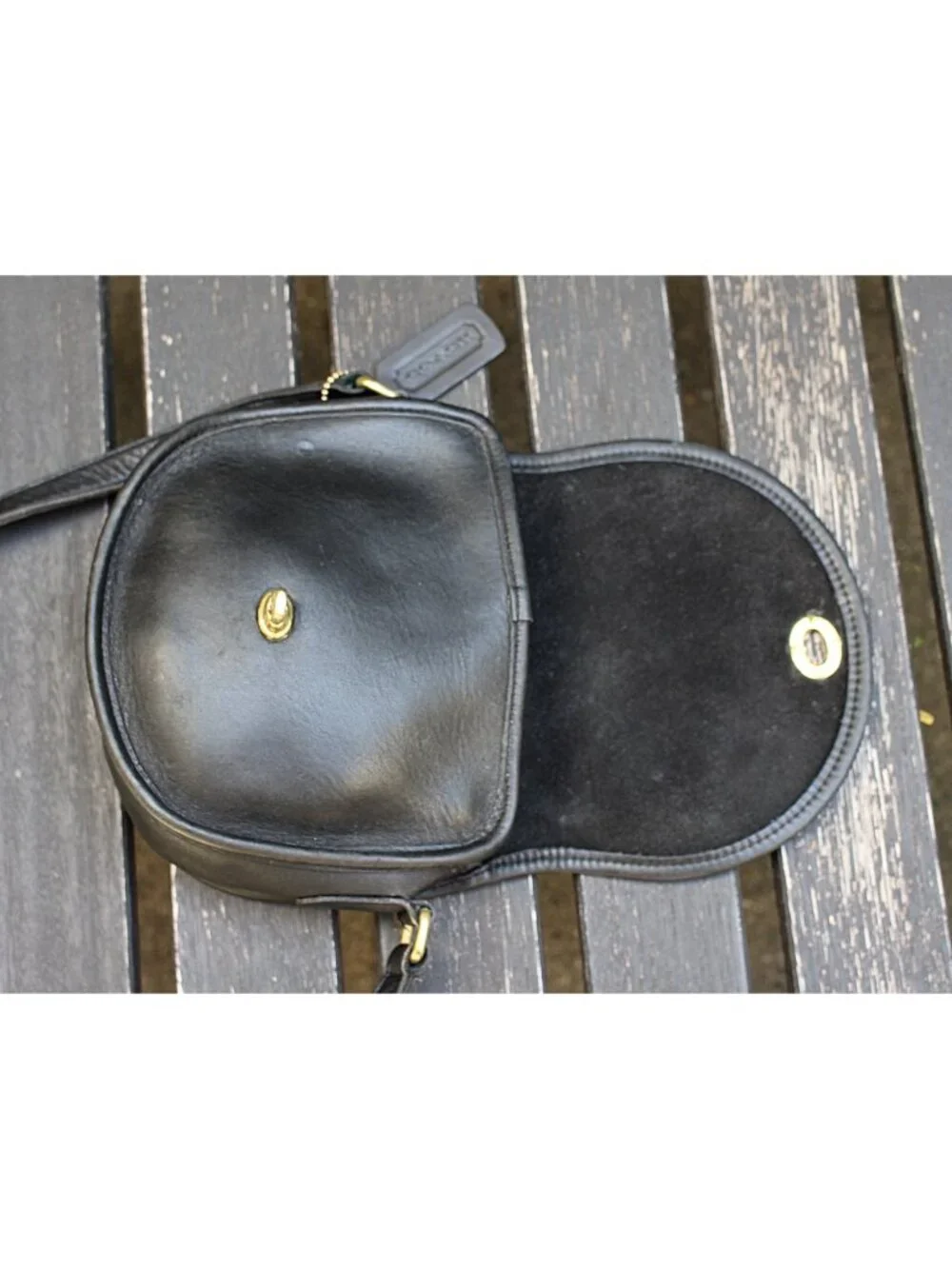 Coach Vintage - Watson Crossbody Bag 9981 in Black, USA 1995 + Hangtag - Picture 7 of 16